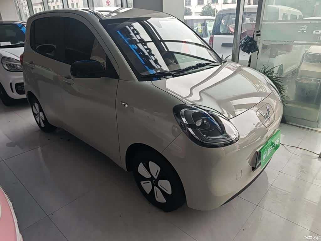 Wuling MINIEV, 2025 4