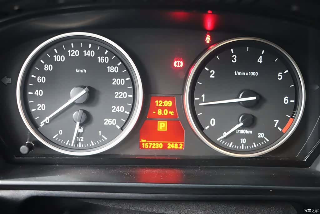BMW 5 Series, 2010 20