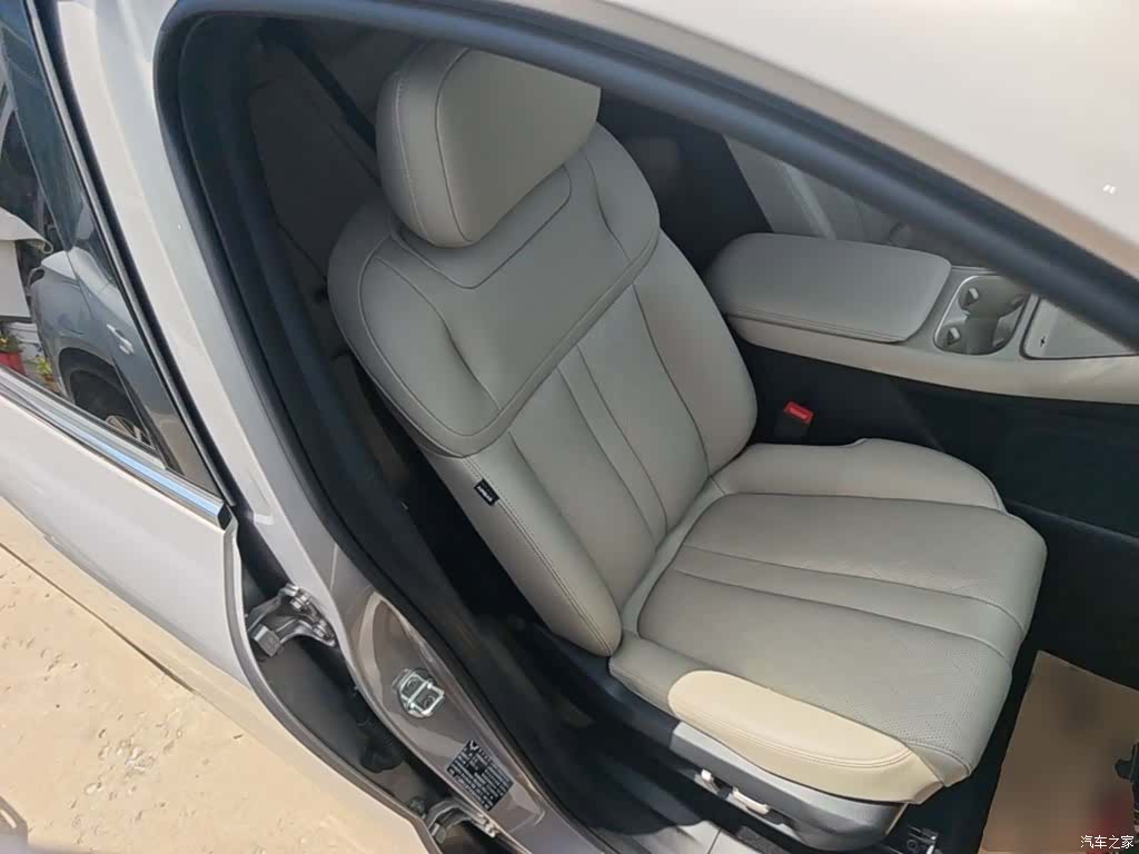 Wuling Starlight, 2024 16