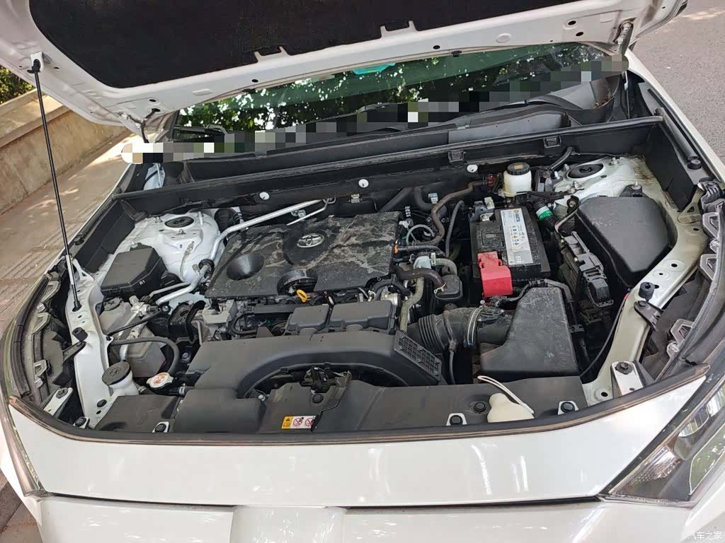 Toyota RAV4, 2021 11