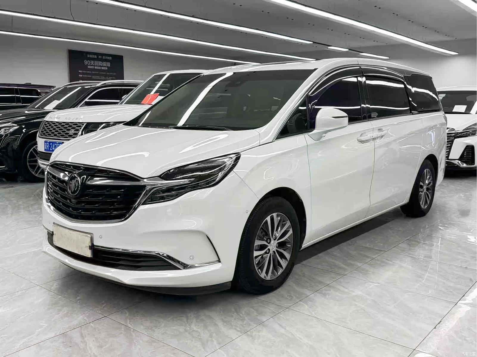 Buick GL8, 2022 1