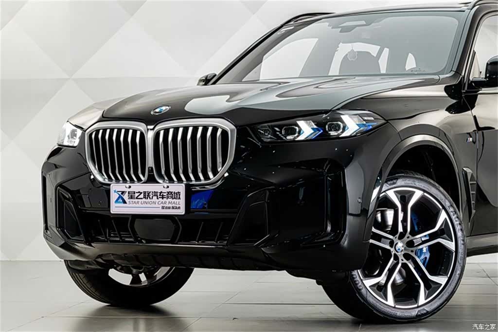 BMW X5, 2026 2