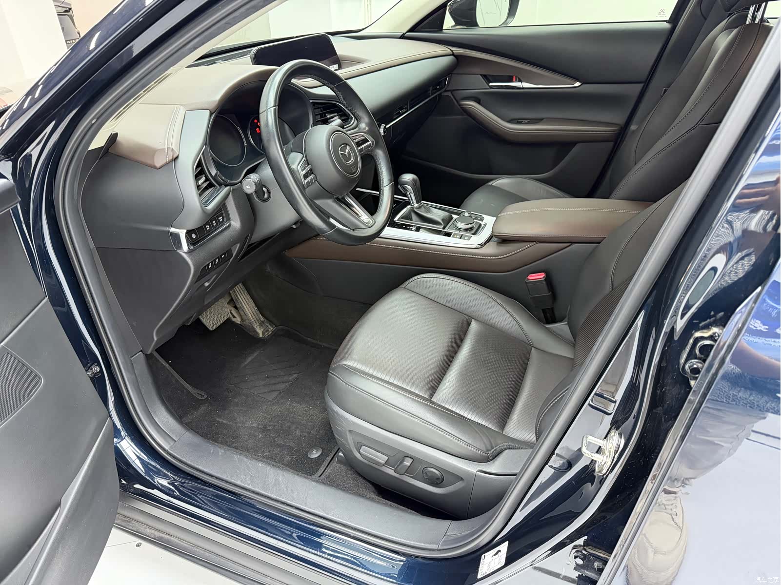 Mazda CX-30, 2021 10