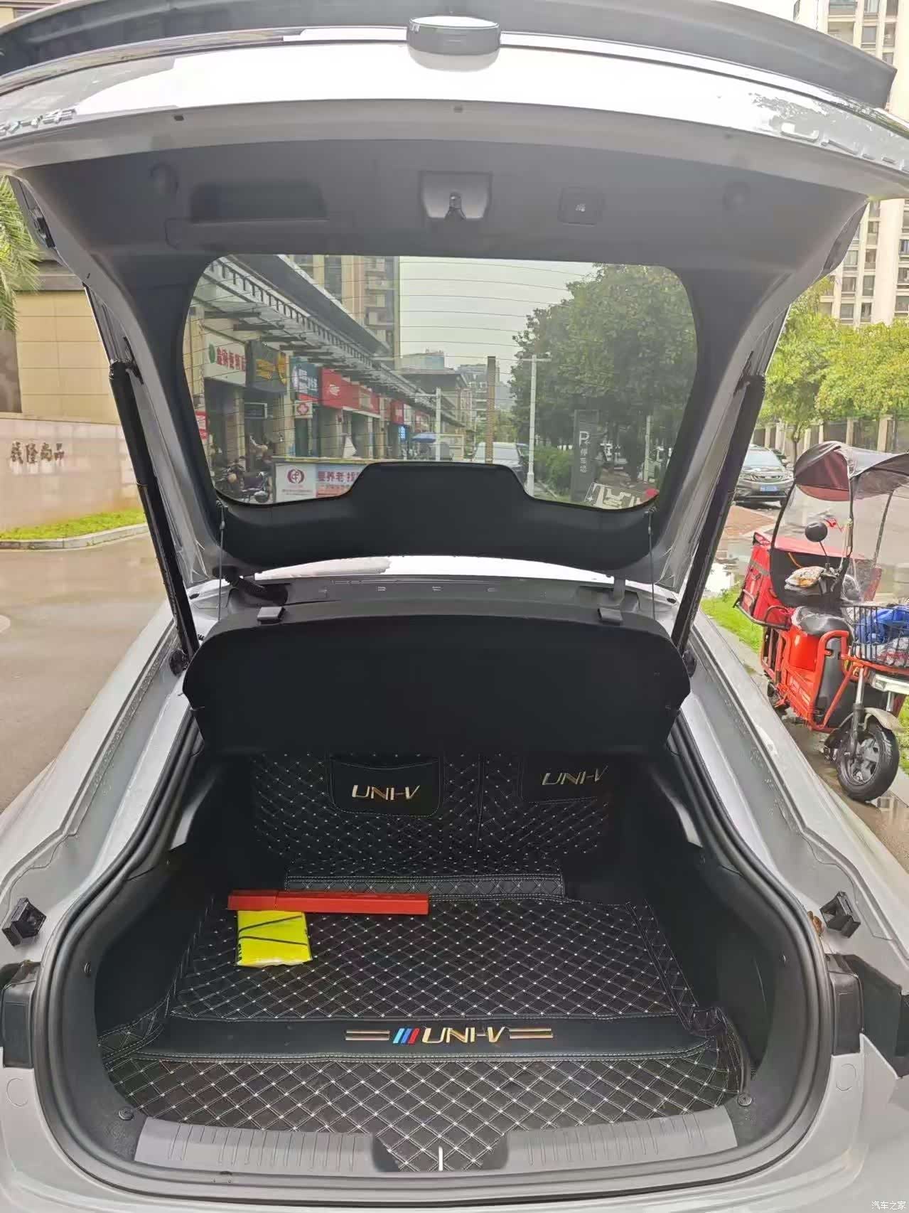 Changan UNI-V, 2022 6