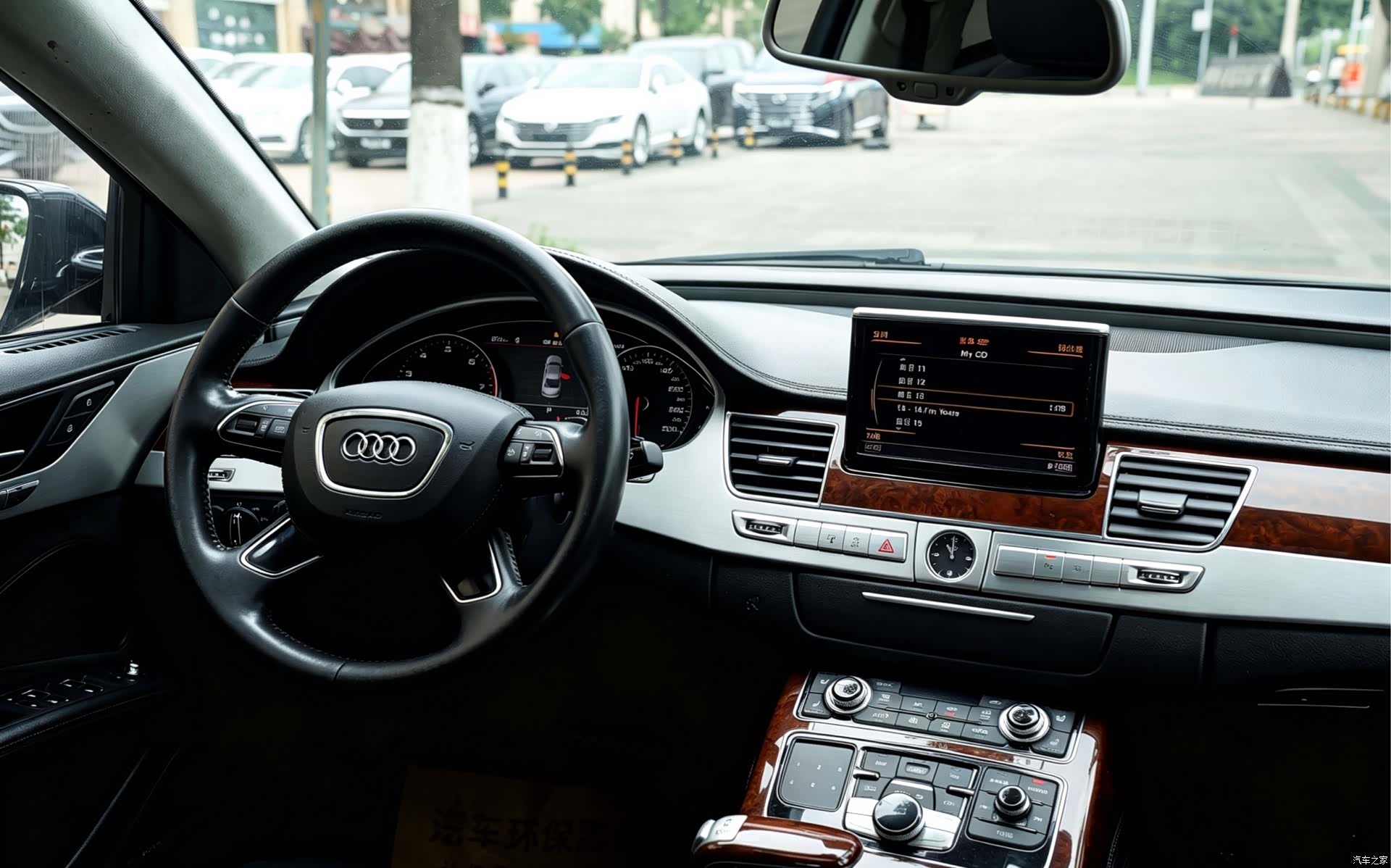 Audi A8L, 2012 8