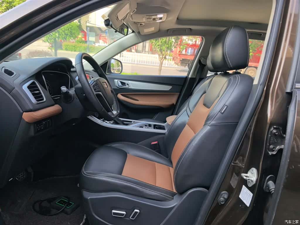 Geely X6, 2018 15
