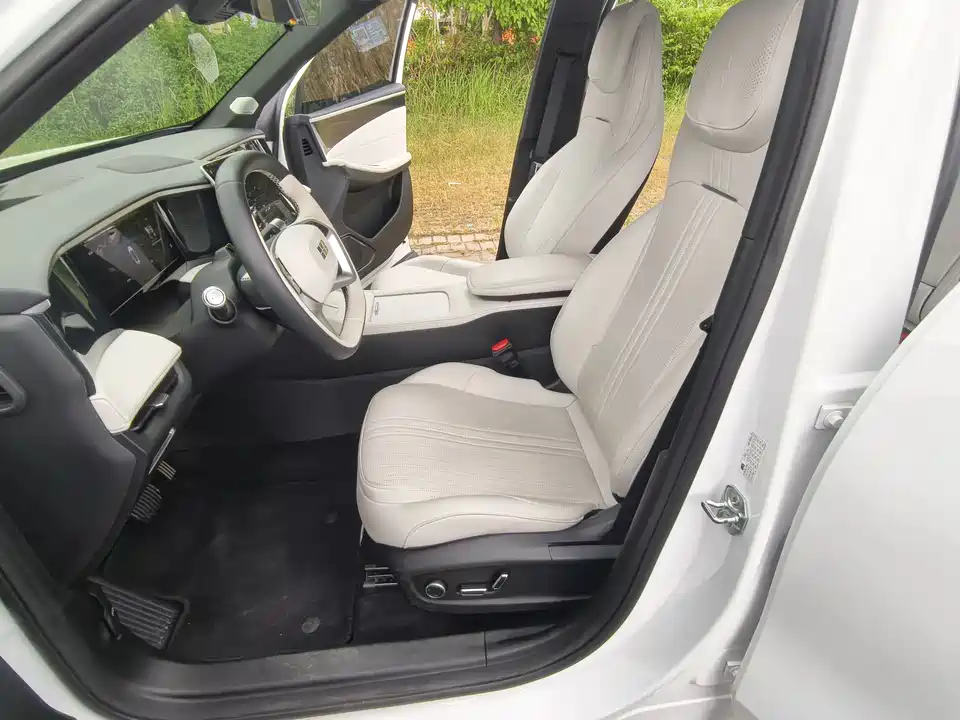 Geely Galaxy Galaxy L7