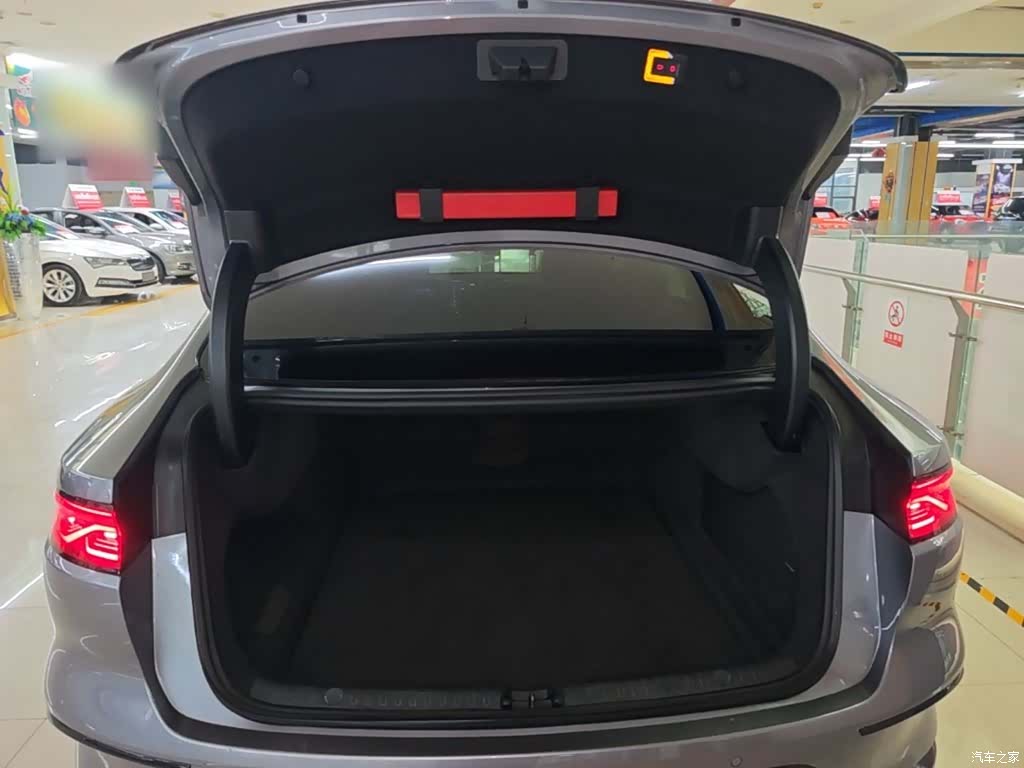 BYD Han, 2023 19