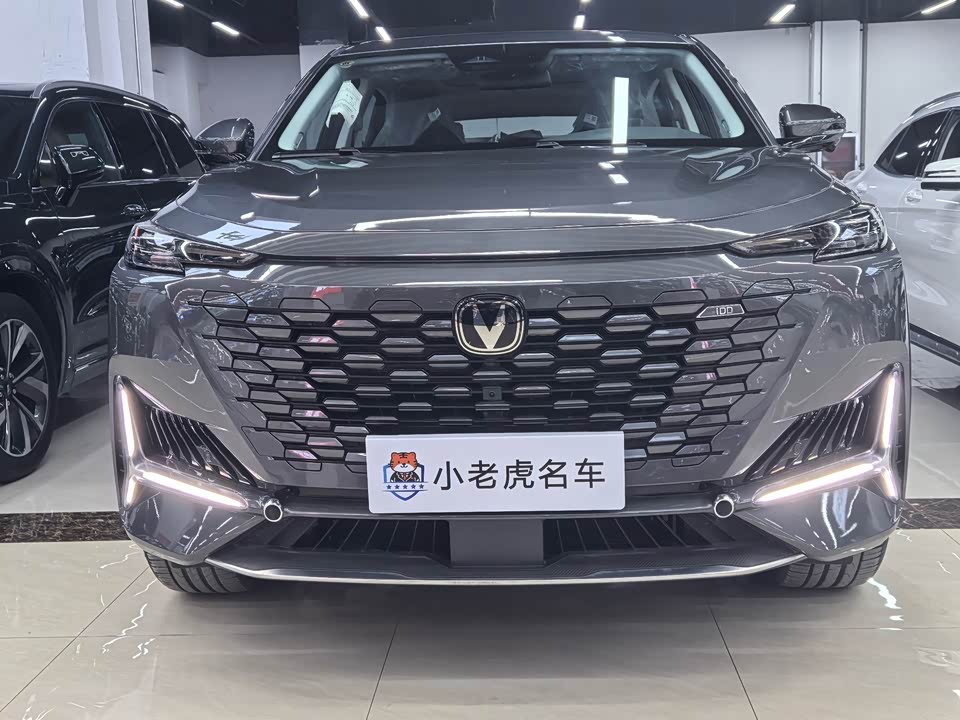 Changan UNI-K Smart iDD