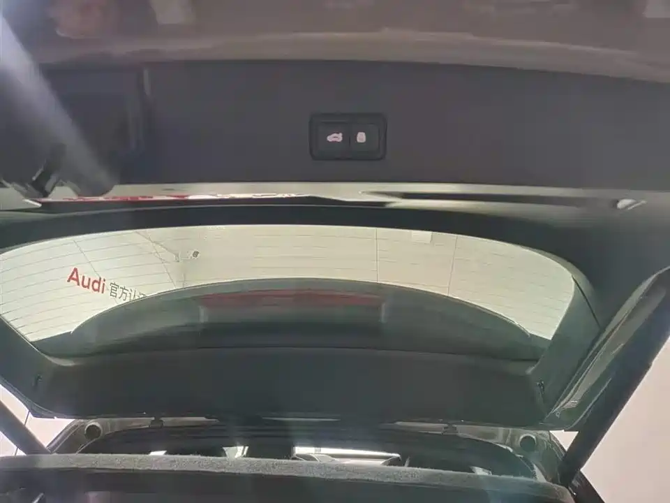 Audi Q4 Audi Q4