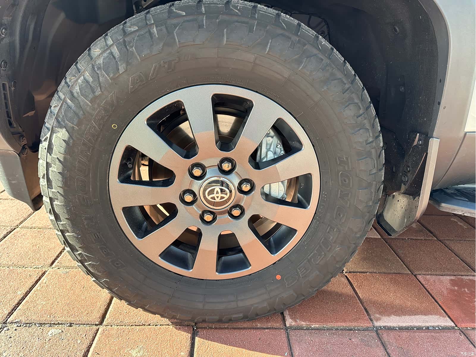 Toyota Prado, 2025 18
