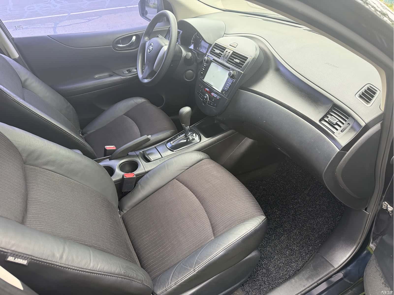 Nissan Tiida, 2012 9