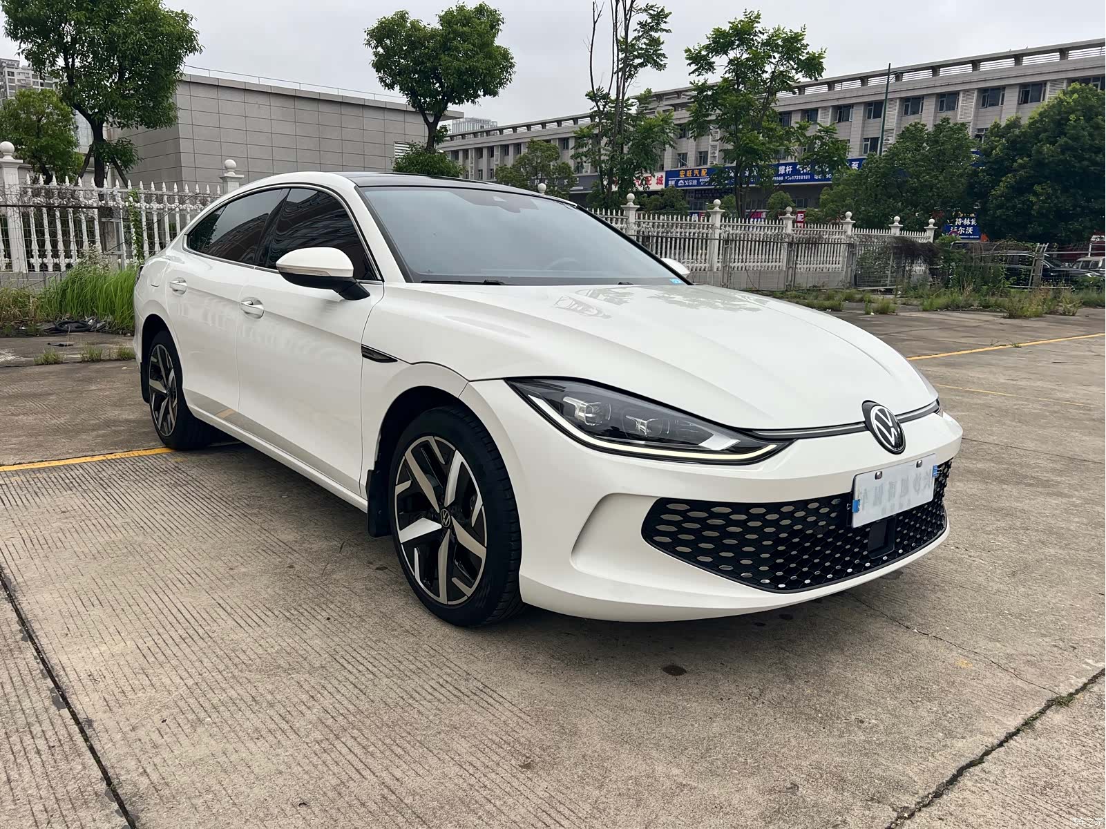 Volkswagen Lamando, 2023 3