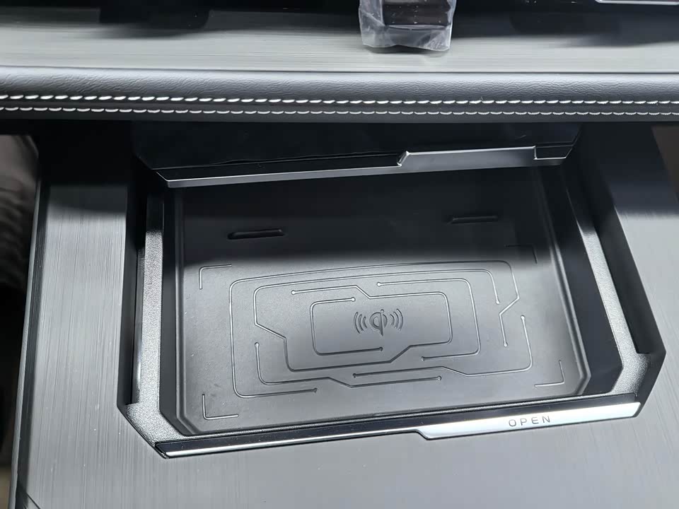 Changan UNI-K Smart iDD