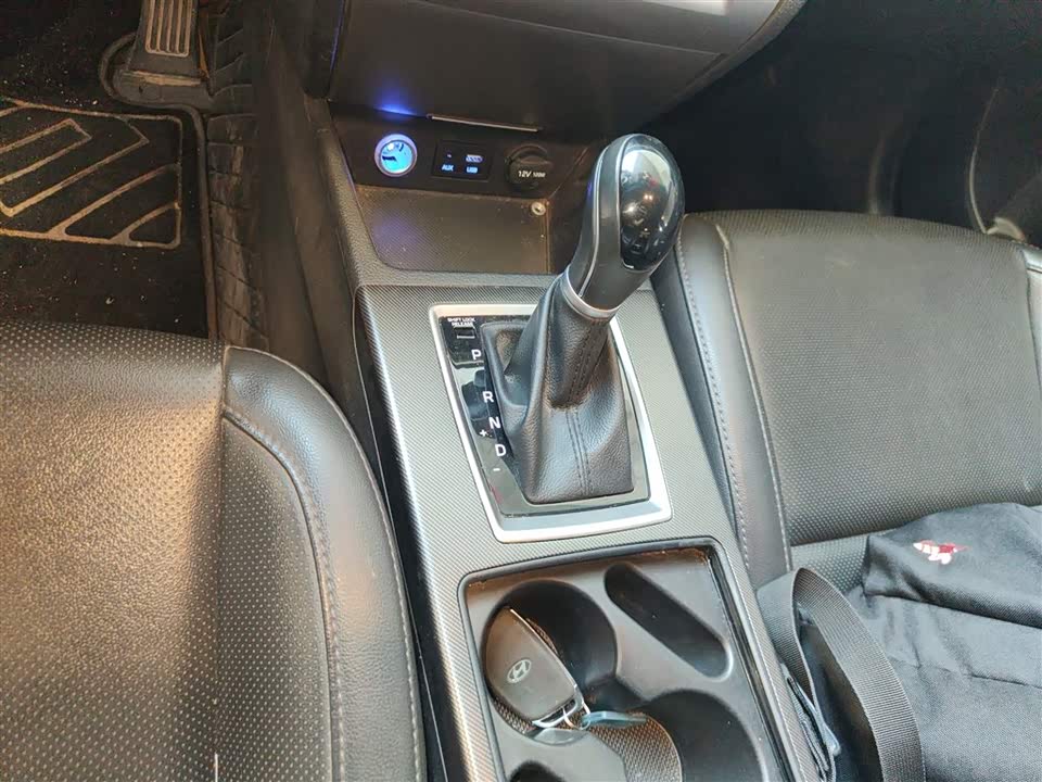 Hyundai Name picture