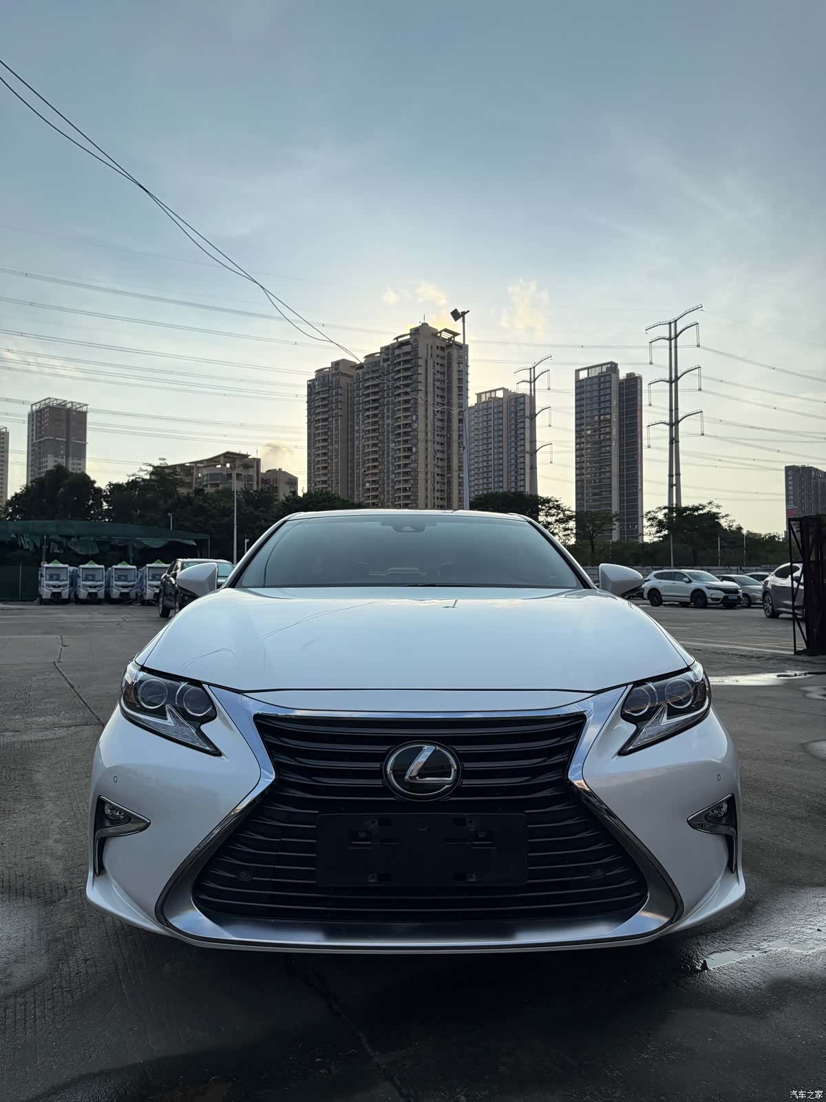 Lexus ES, 2016 2
