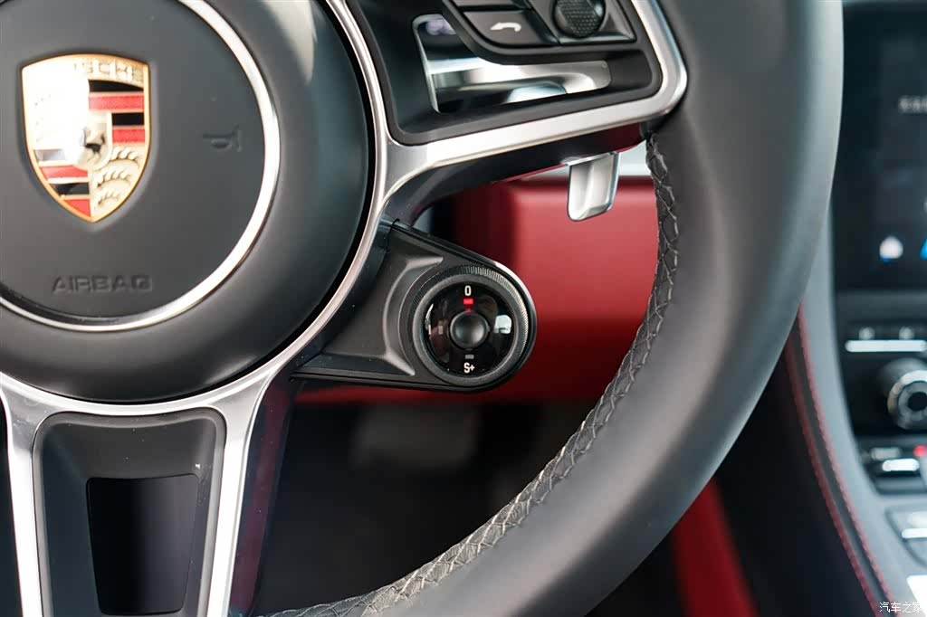 Porsche Cayman, 2025 21