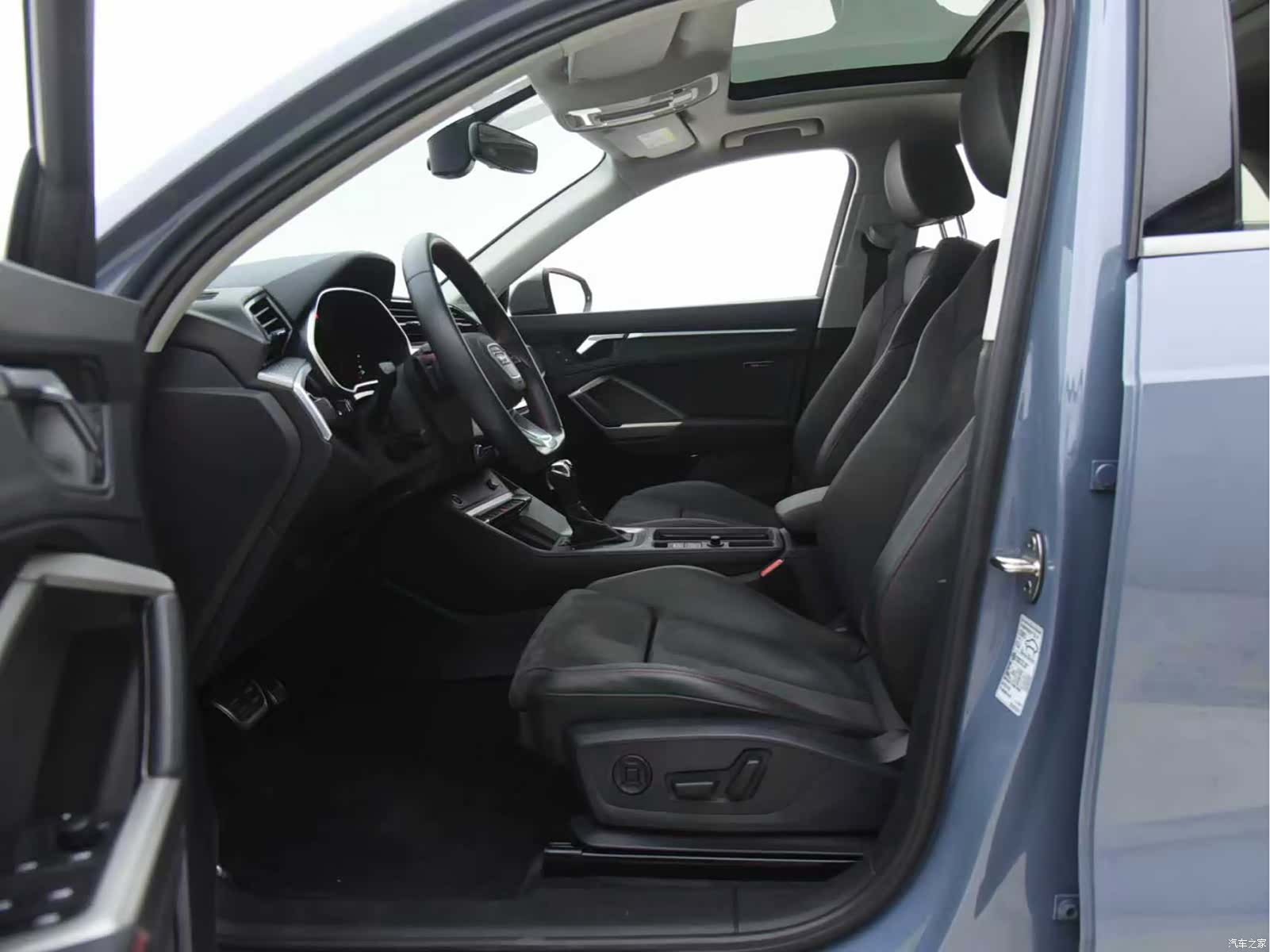 Audi Q3, 2023 8