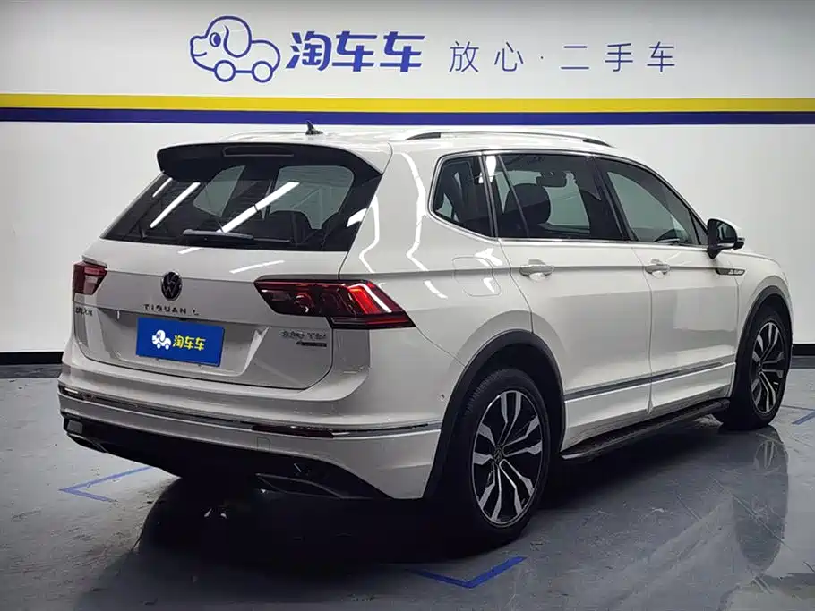 Volkswagen Tiguan L
