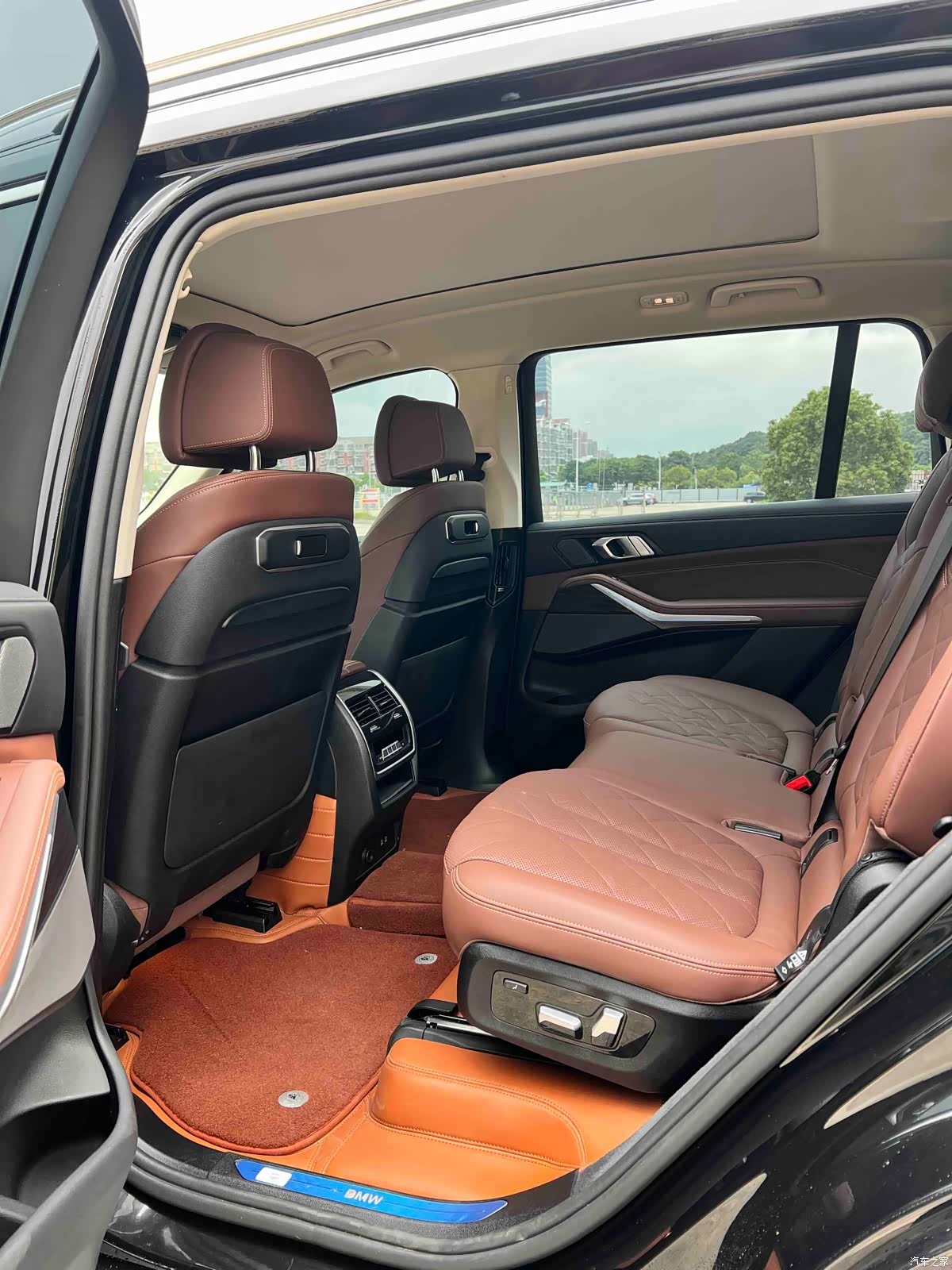 BMW X7, 2024 15