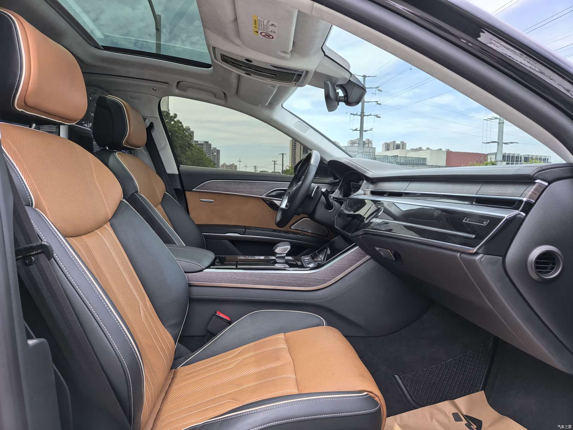 Audi A8L, 2022 13