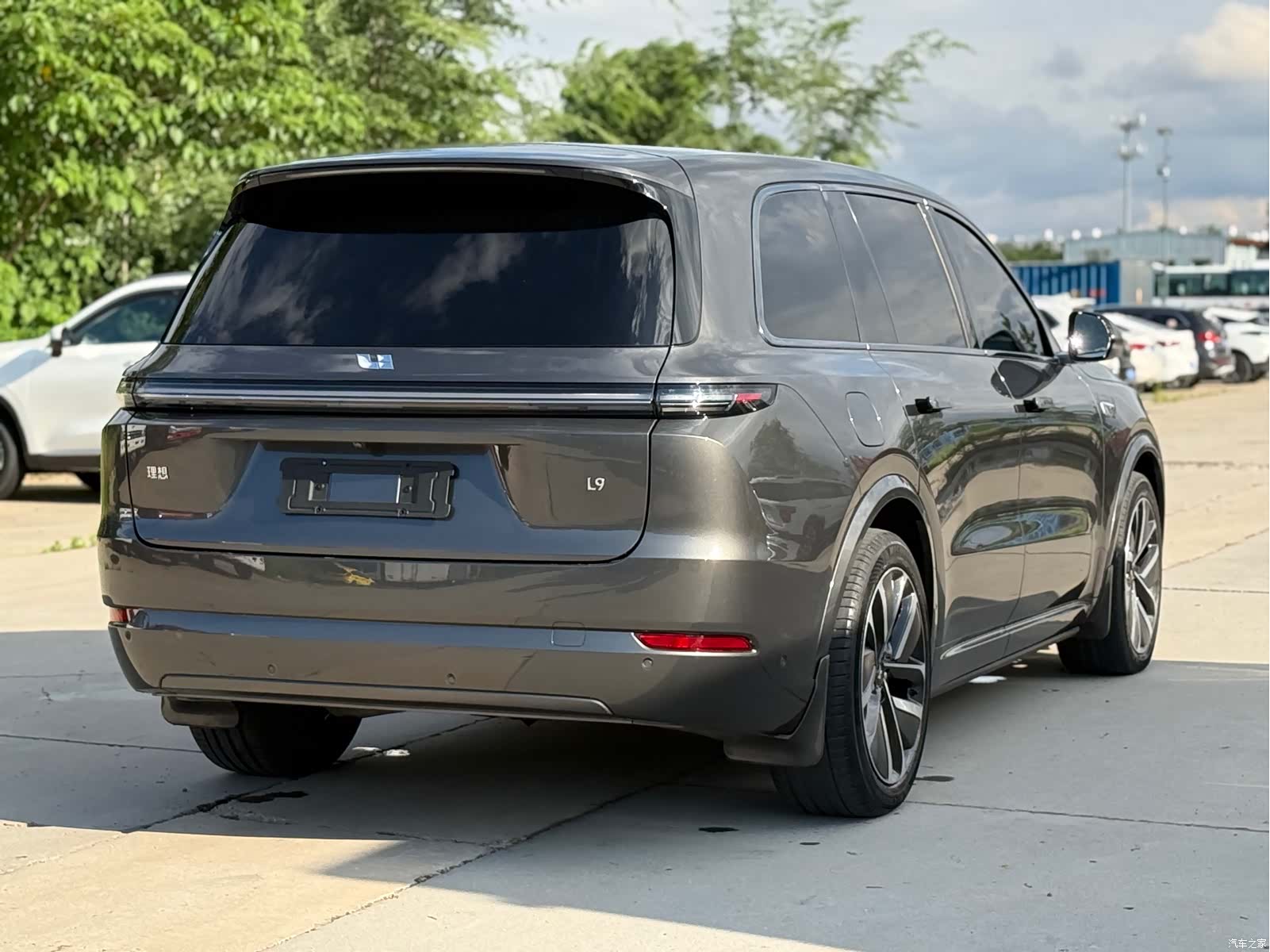 Li Auto L9, 2022 16