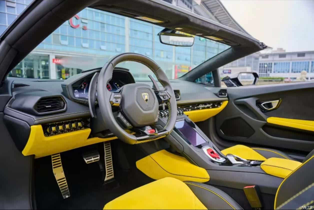 Lamborghini Huracán, 2023 7