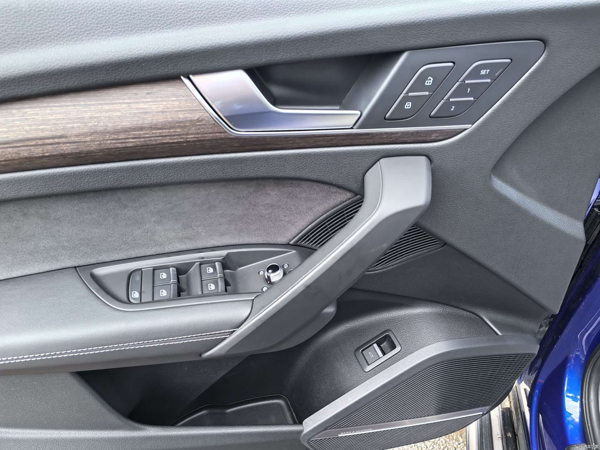 Audi Q5L, 2022 9