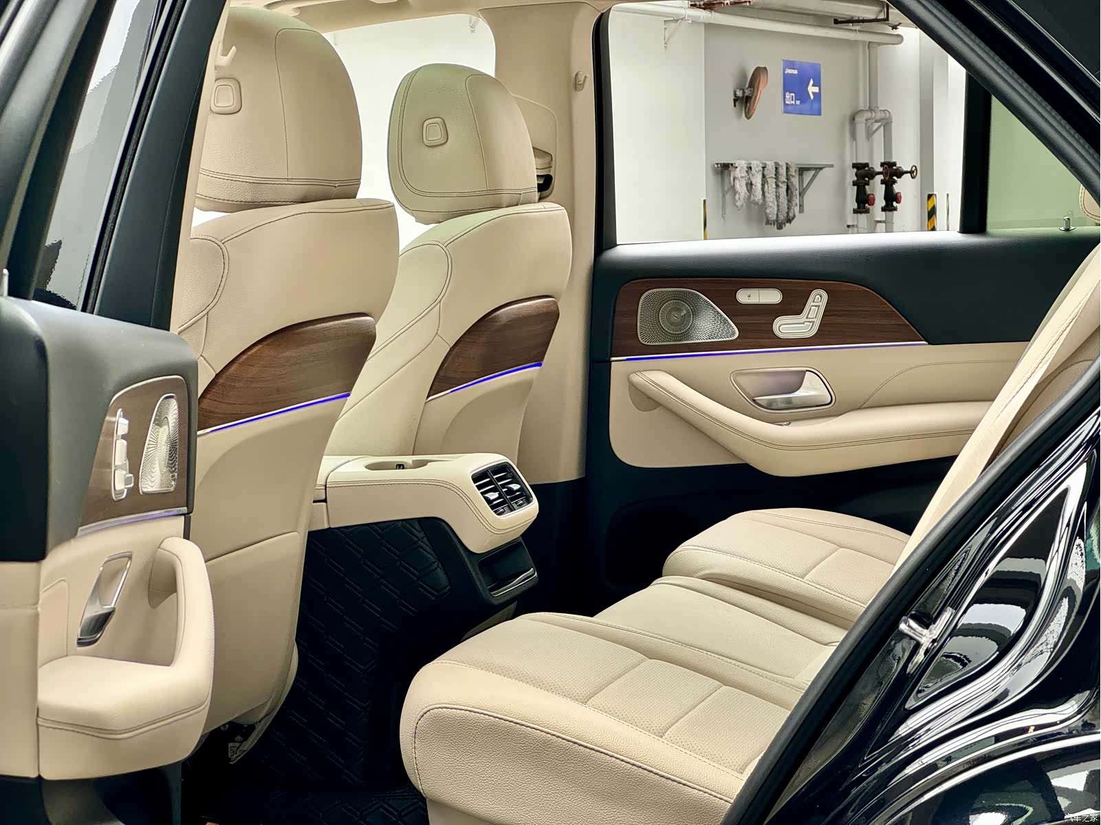Mercedes-Benz GLE, 2023 7