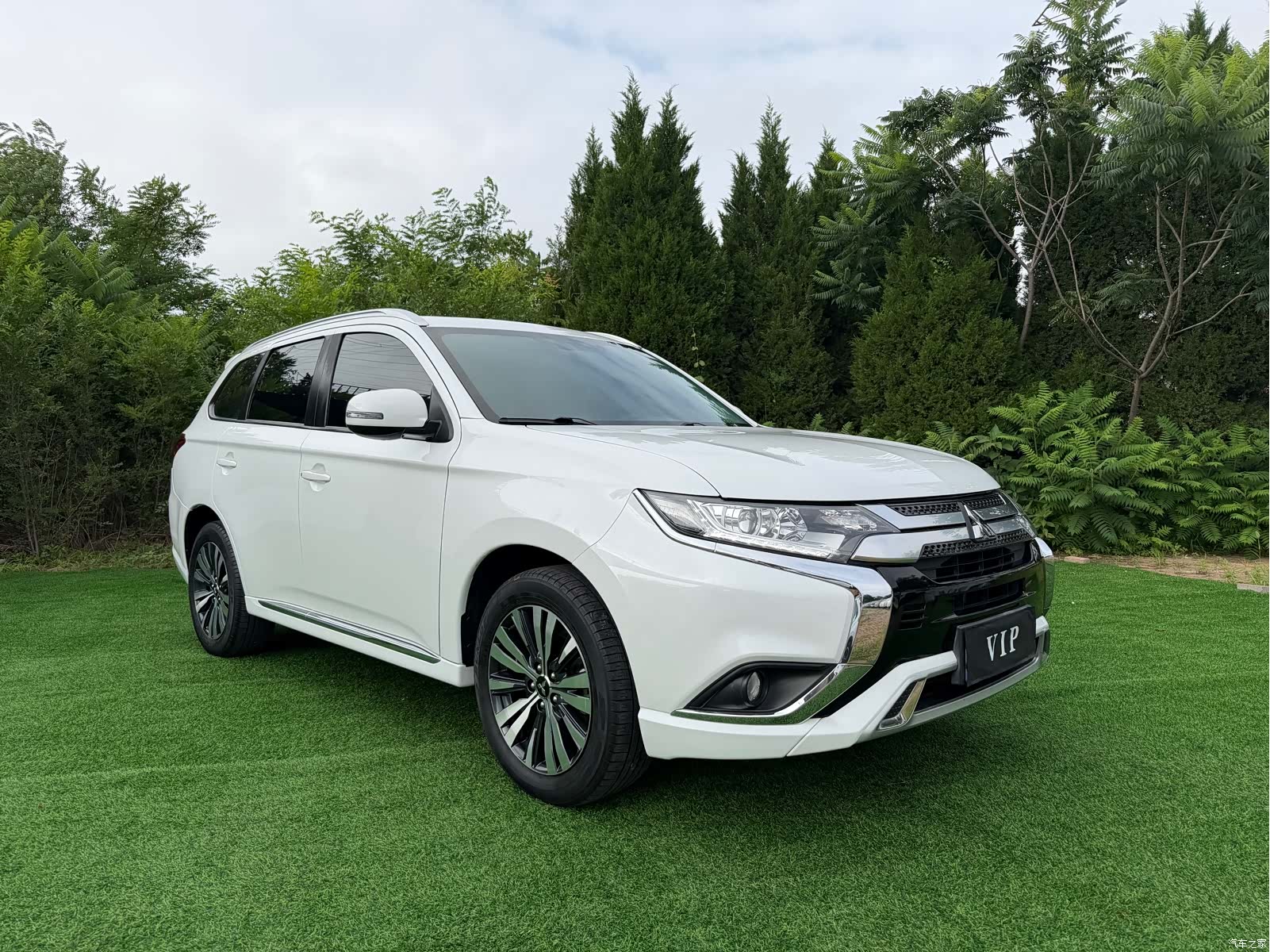 Mitsubishi Outlander, 2022 3