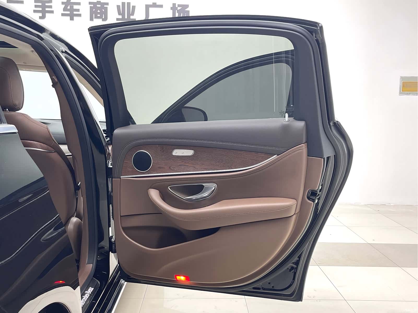 Mercedes-Benz E-Class, 2023 7