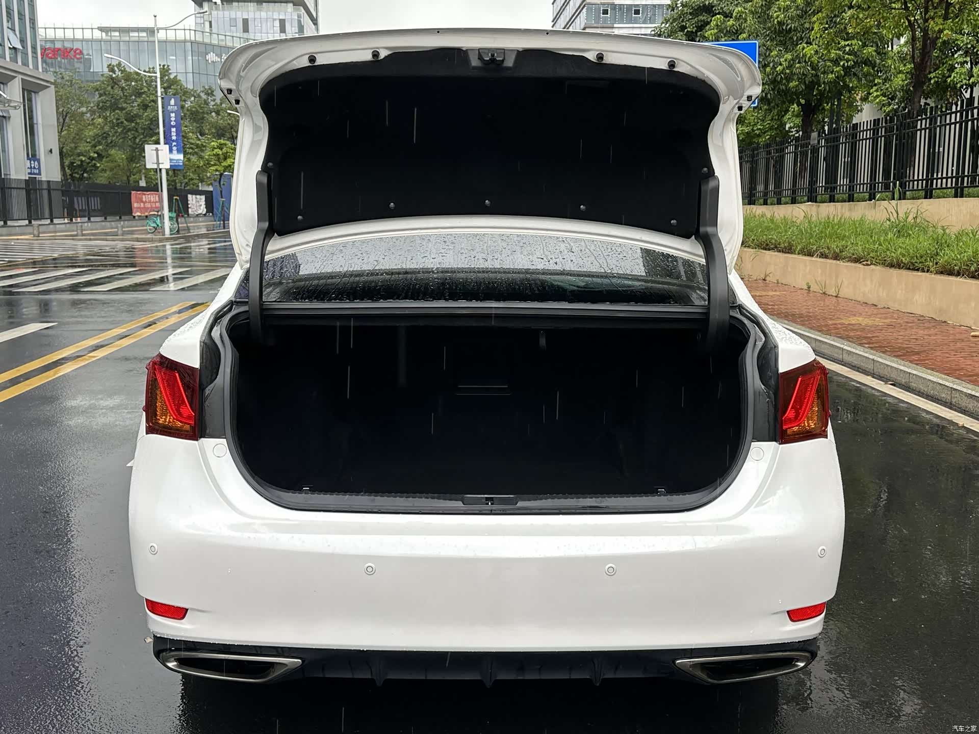 Lexus GS, 2012 9