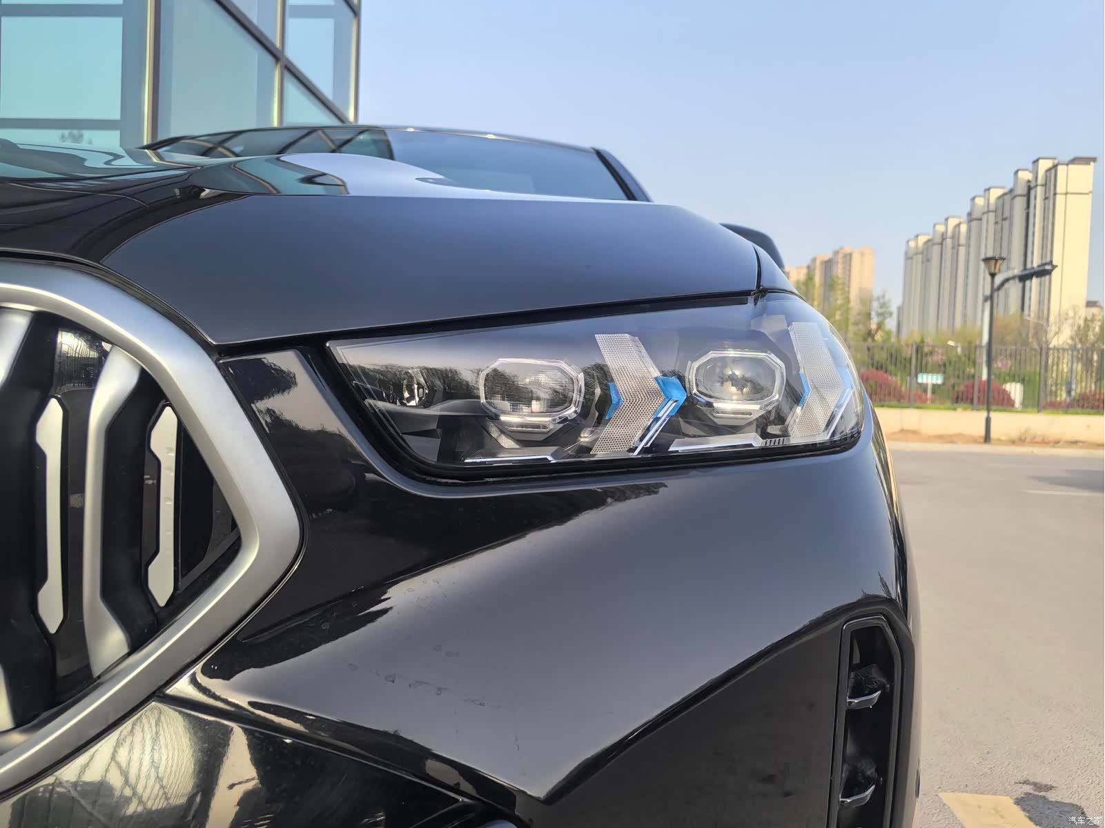 BMW X6, 2025 14