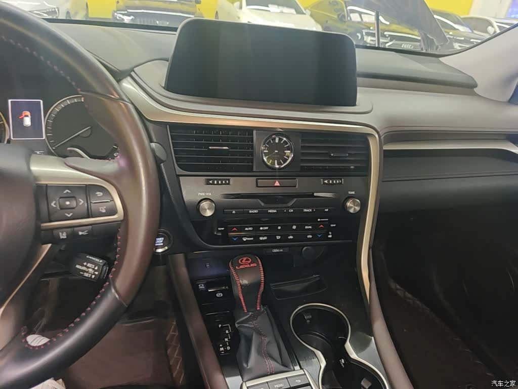Lexus RX, 2021 13