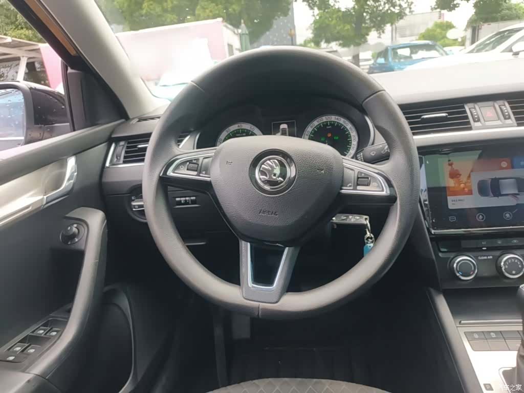 Skoda Octavia, 2019 11