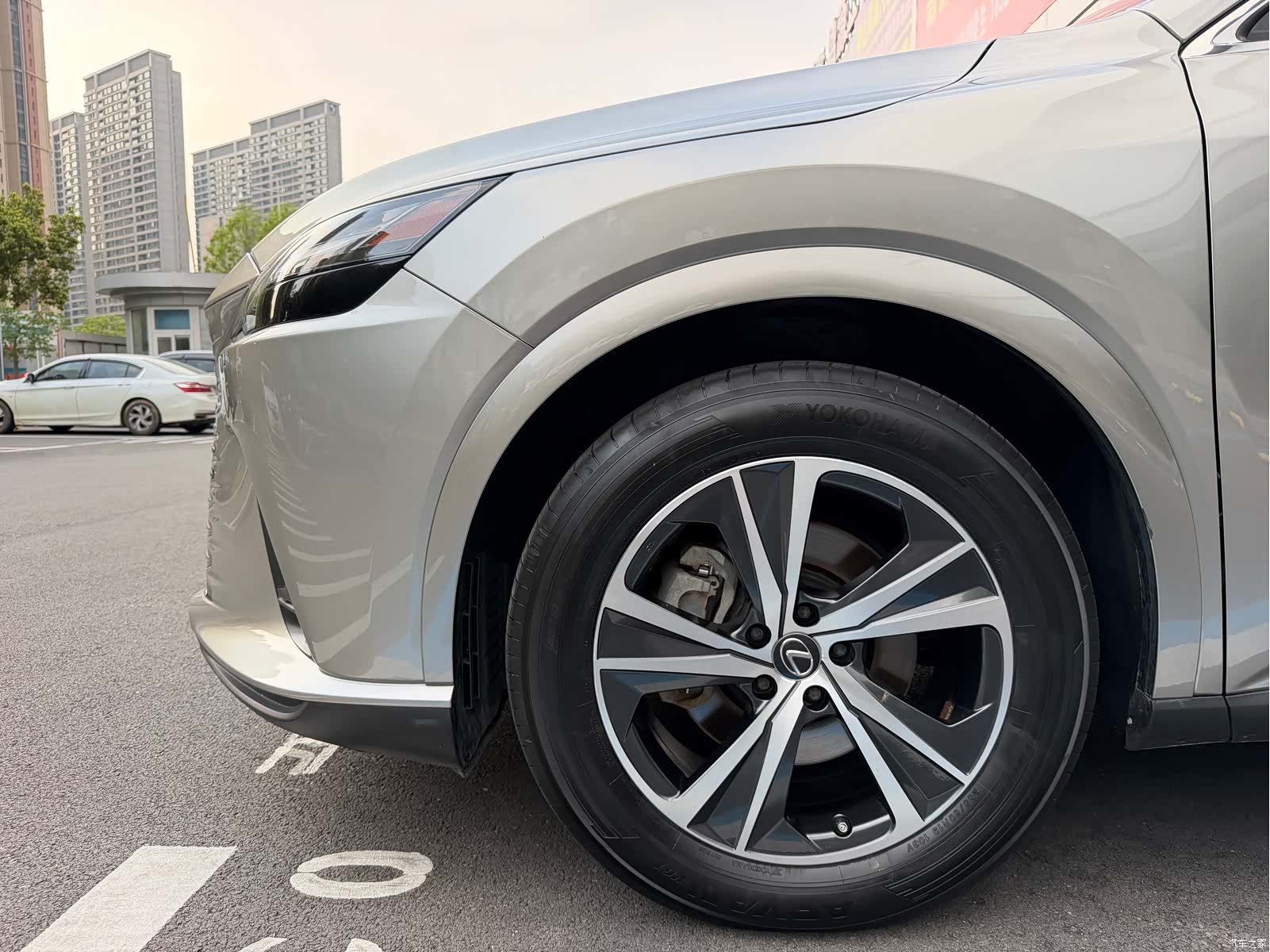 Lexus RX, 2023 9