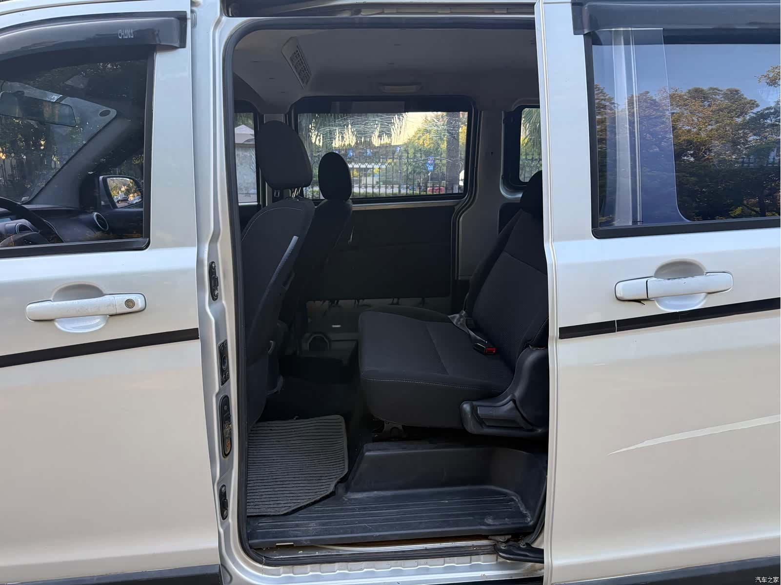 Changan EA15, 2017 все фото