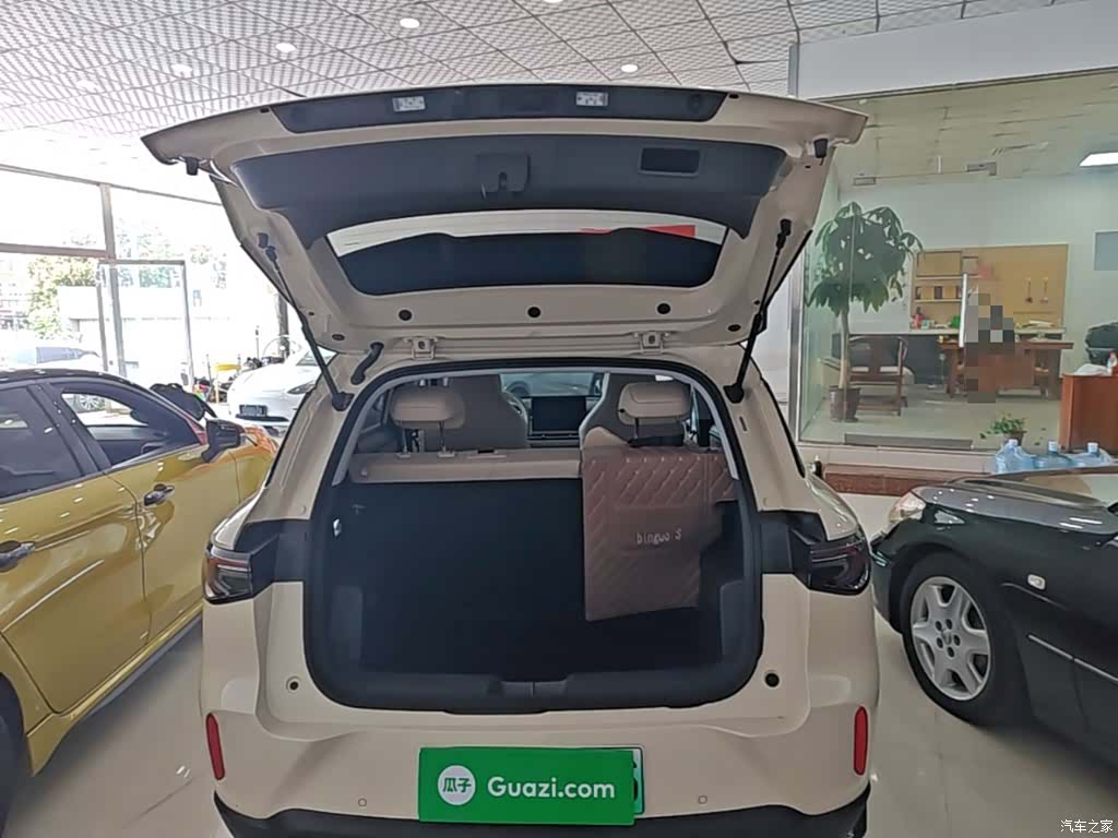 Wuling S, 2025 19