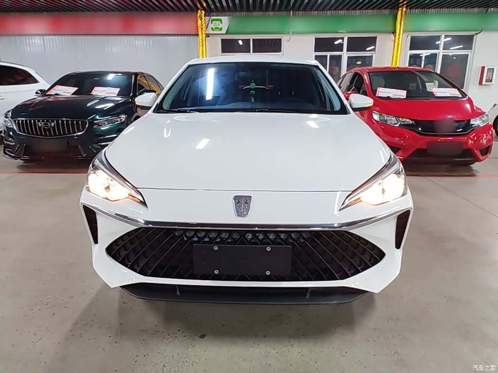 Roewe i5, 2025 3