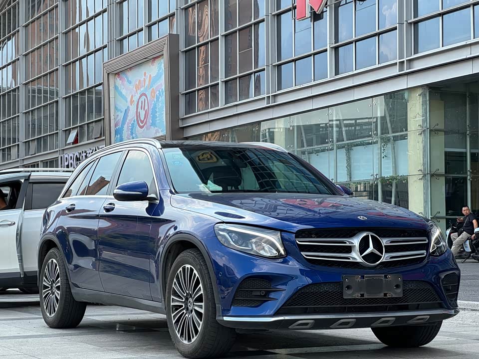 Mercedes-Benz GLC Mercedes-Benz GLC