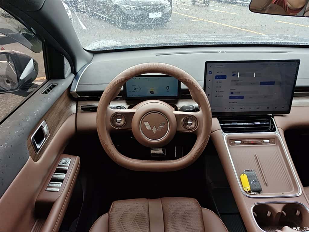 Wuling Starlight, 2025 11