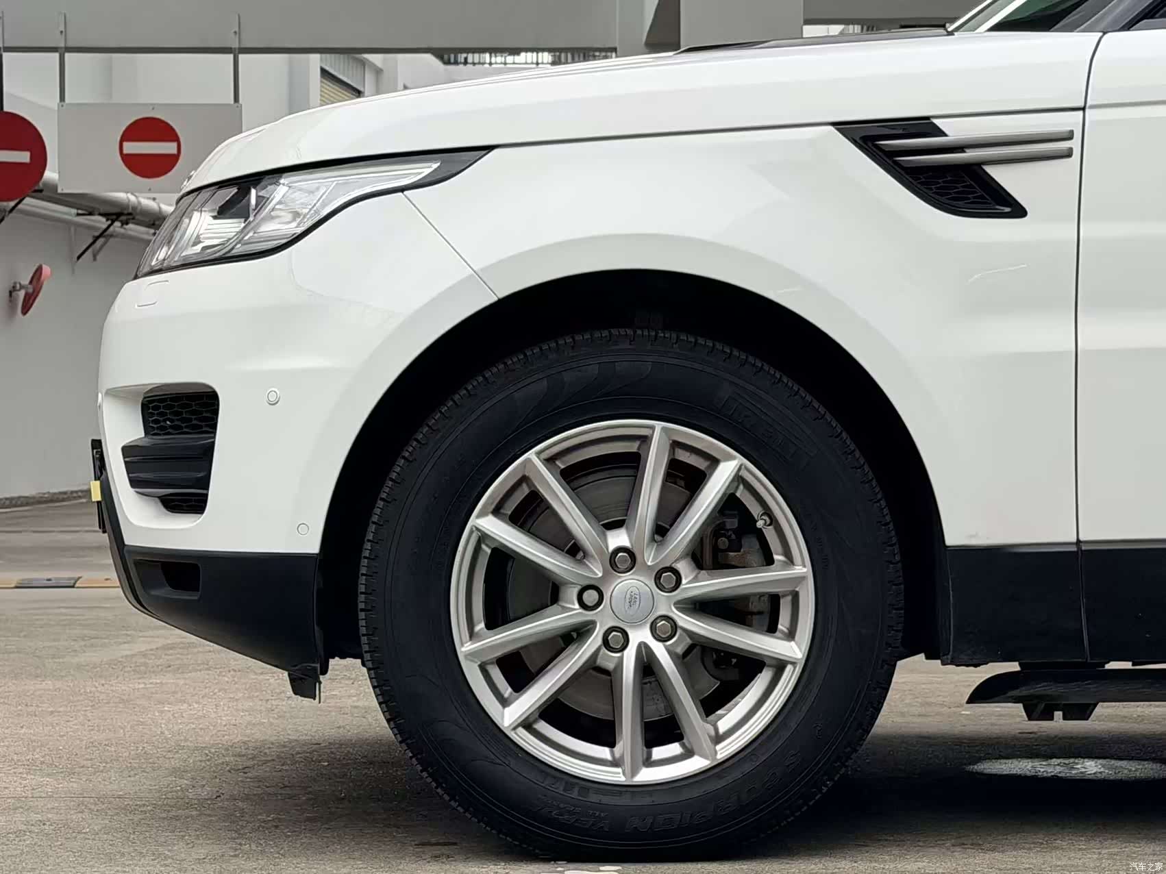 Land Rover Range Rover, 2018 11