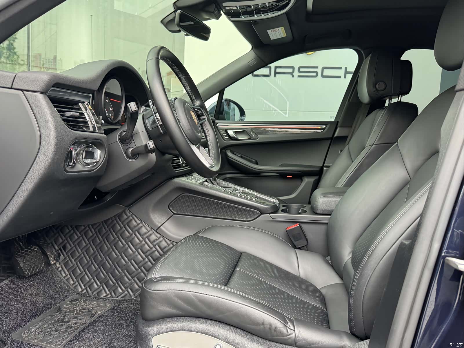 Porsche Macan, 2021 18