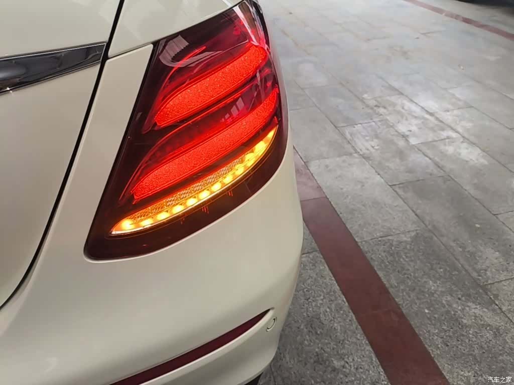 Mercedes-Benz E-Class, 2017 8