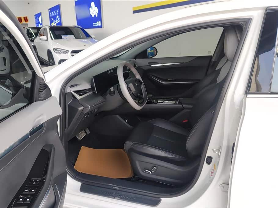 Changan Ruicheng PLUS