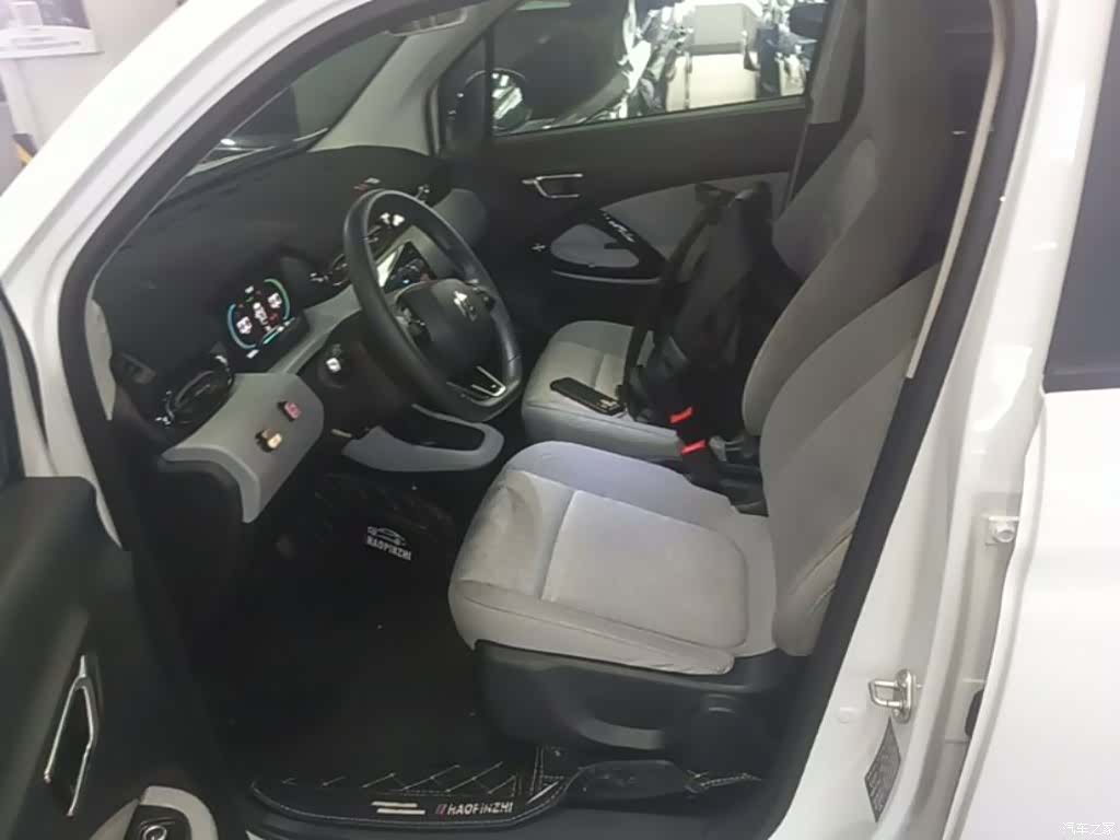 Leapmotor T03, 2022 15