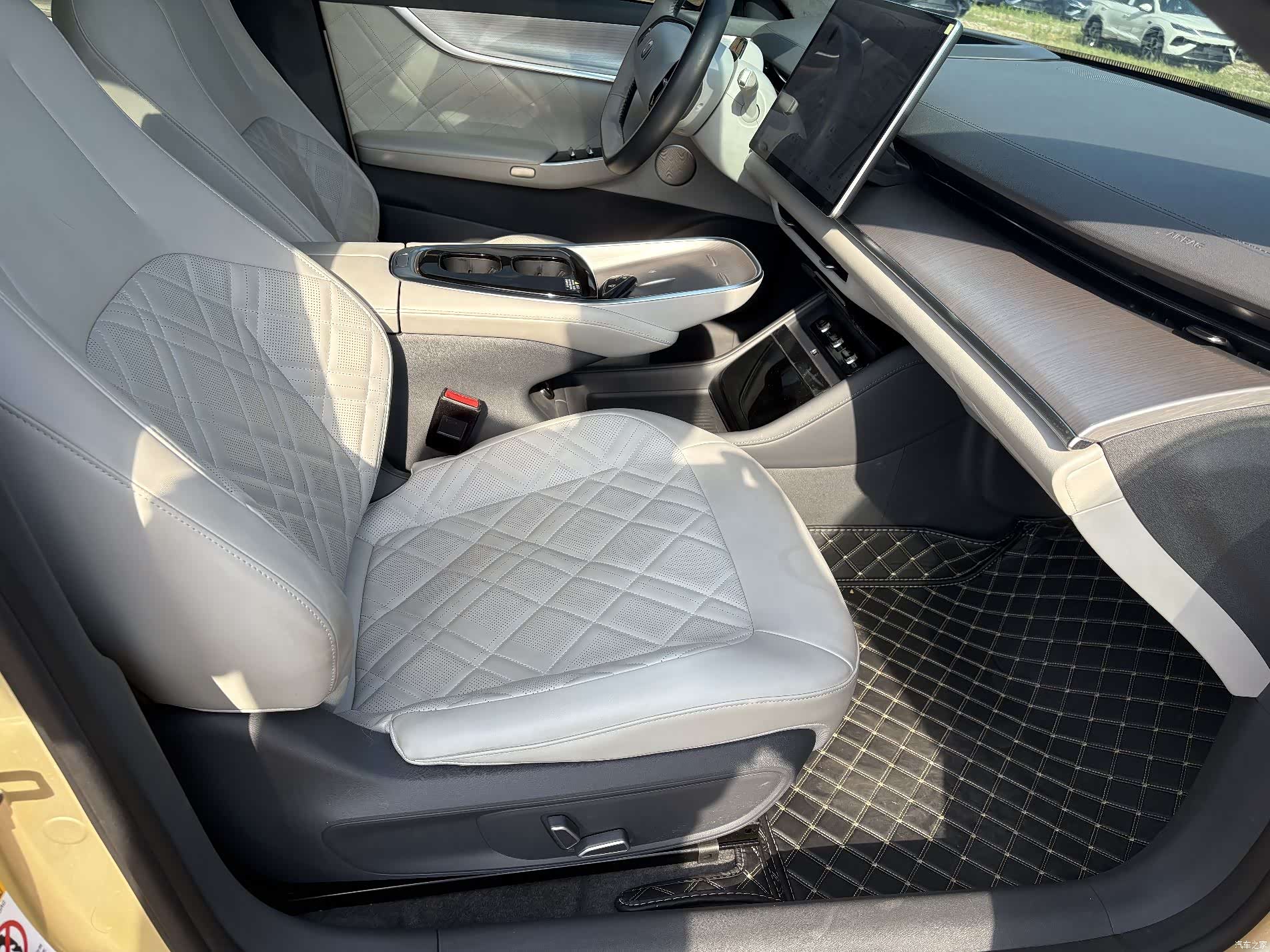 Changan Eado, 2023 9
