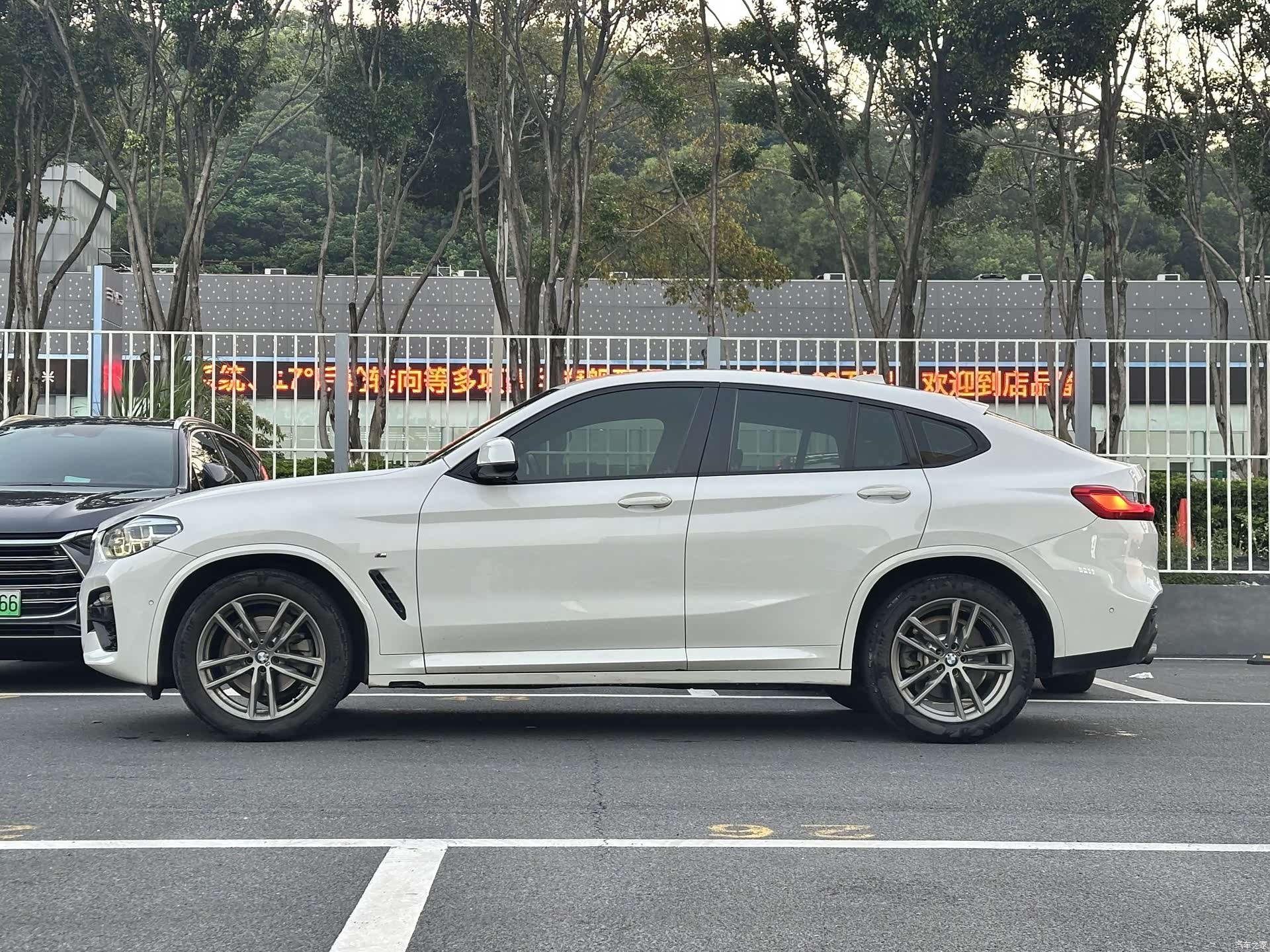 BMW X4, 2019 3