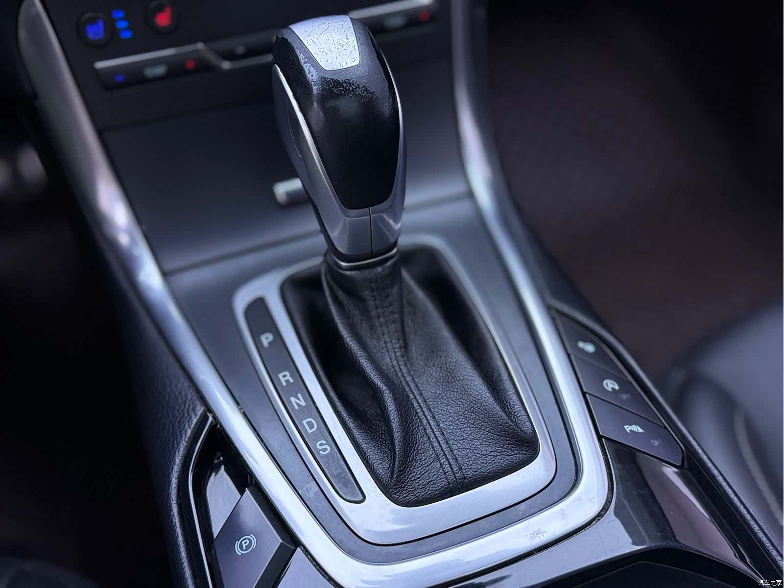 Ford Edge, 2018 10
