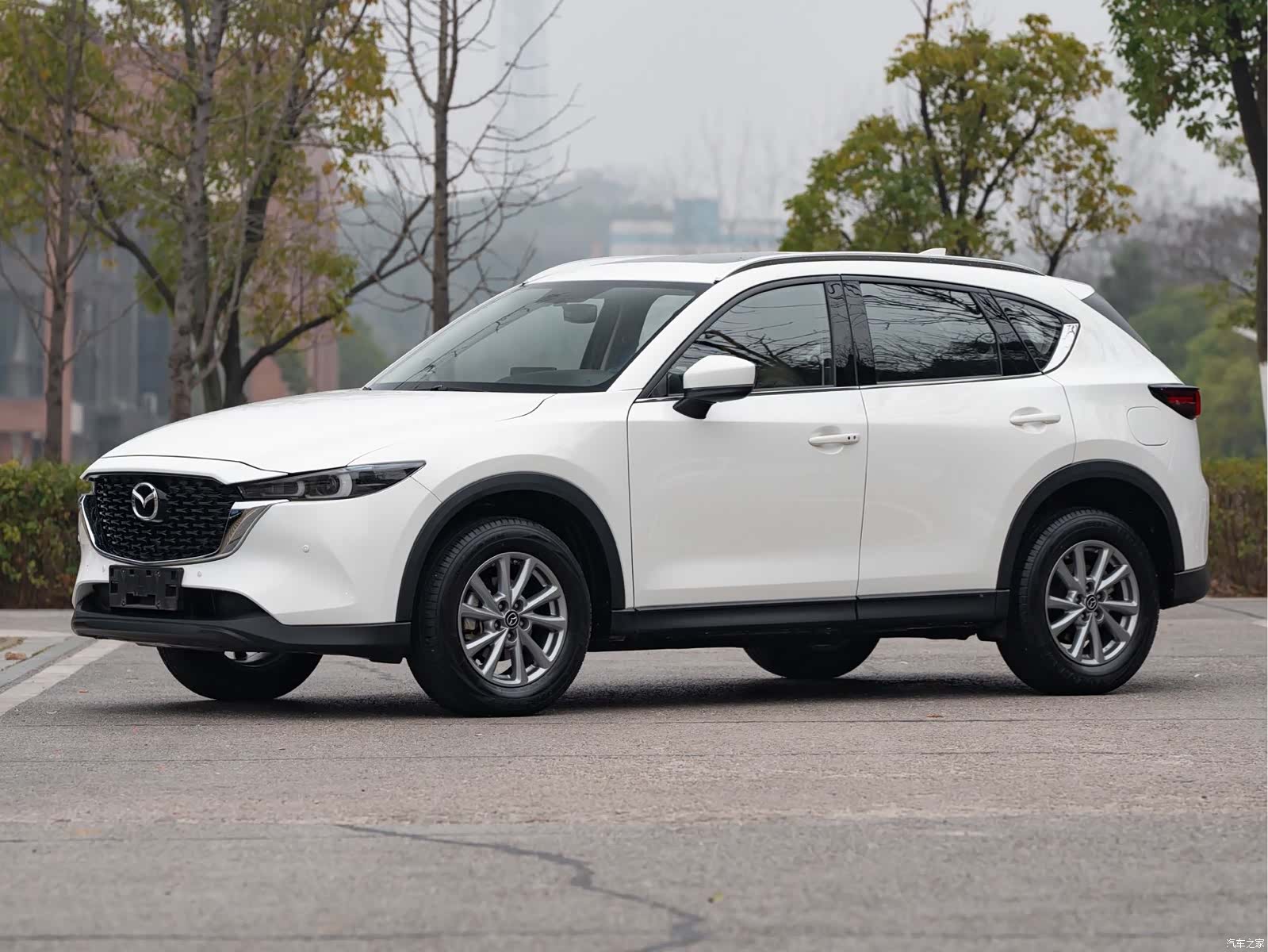 Mazda CX-5, 2023 1